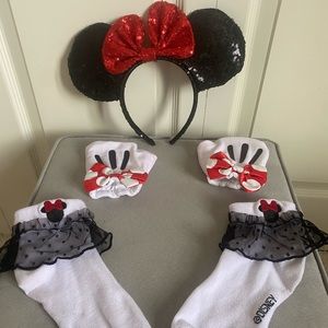 Minnie Mouse Accessories, headband/ears, socks, gloves, disney brand